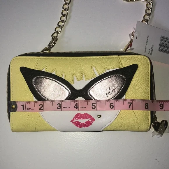 💋NEW Betsey Johnson Cat-eye lady Face Purse Clutch - Picture 8 of 13